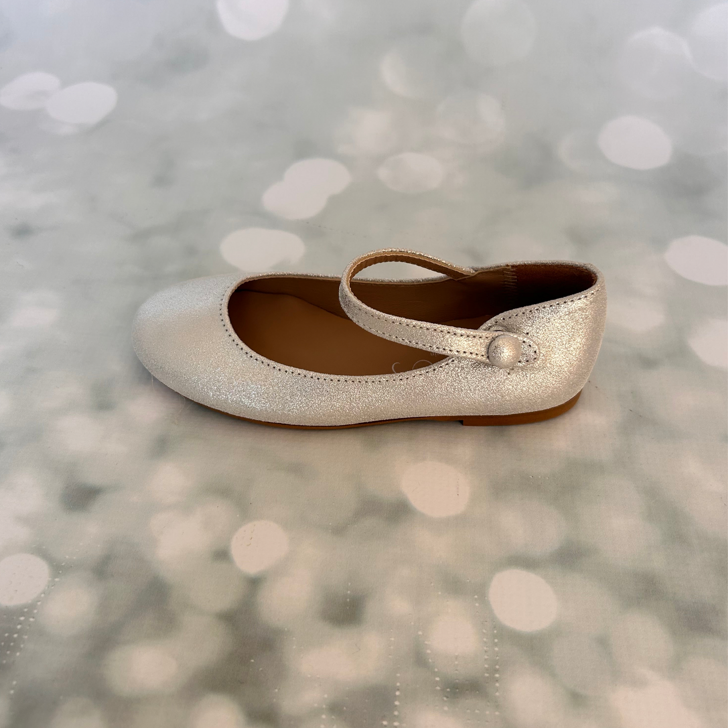 Brume – Silver Mary Janes